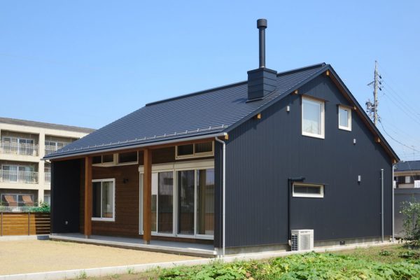 高性能規格住宅「大きな屋根の家」
